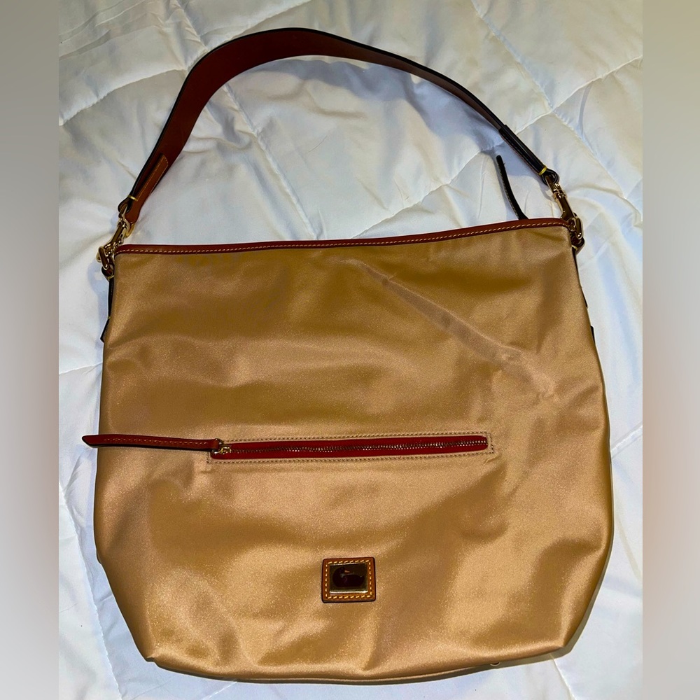 Dooney and Bourke purse